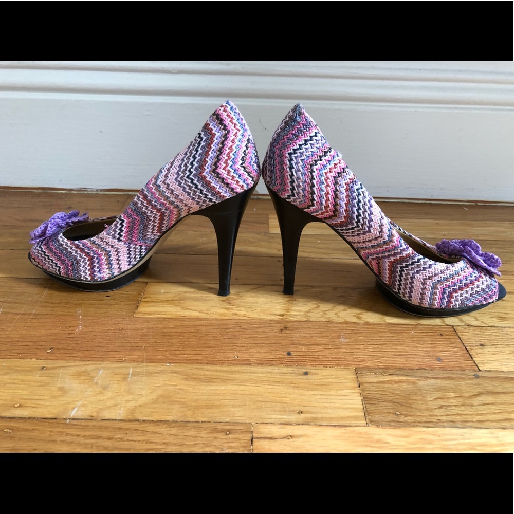 Poetic license heels